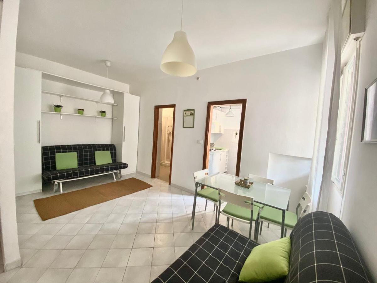 Apartamento Lcc - Centralissimo - 100 Mt Da Piazza Mazzini - 50 Mt Dal Mare - Immobil Relax Lido di Jesolo
